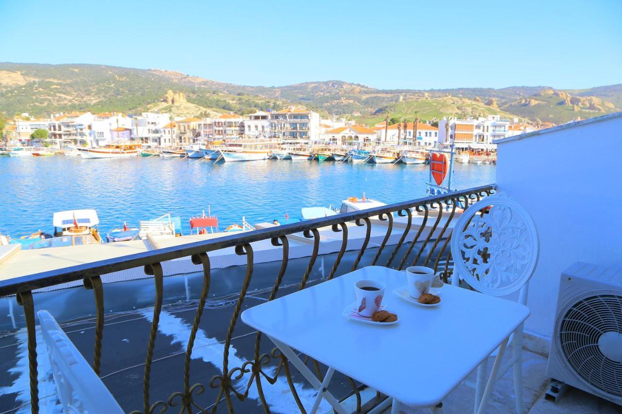 Huri & Nuri Hotel (Adults Only) Fokaja Zewnętrze zdjęcie