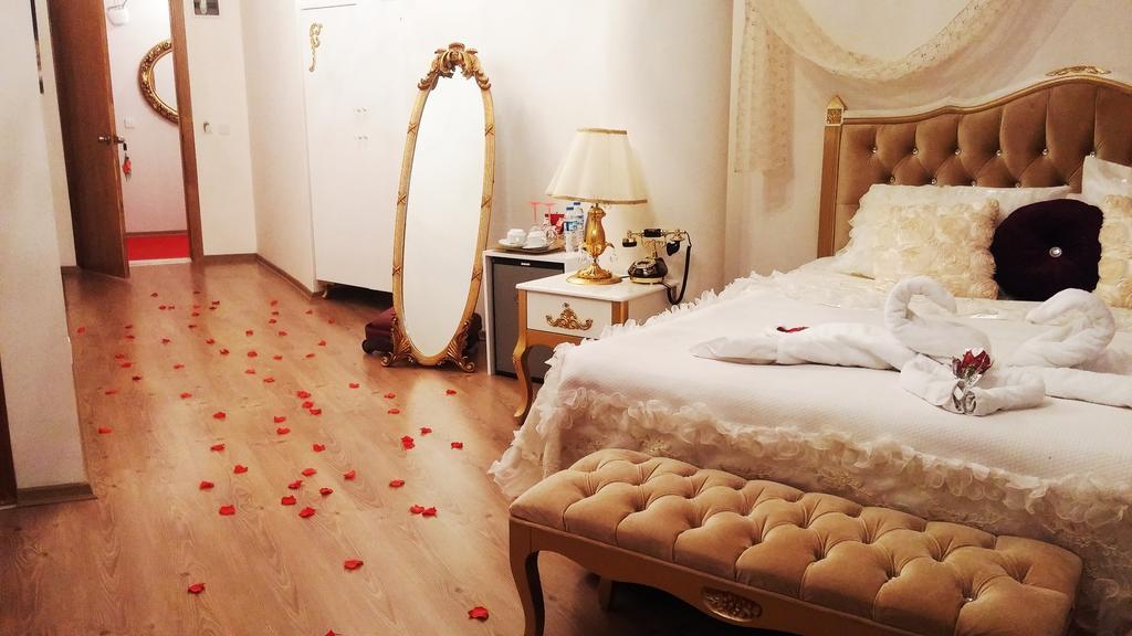 Huri & Nuri Hotel (Adults Only) Fokaja Zewnętrze zdjęcie