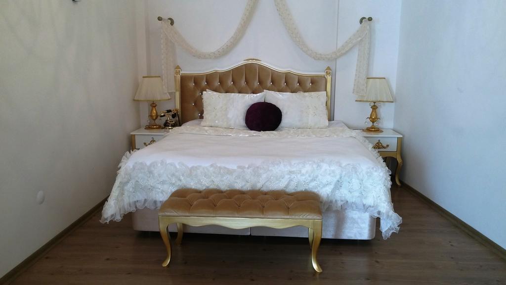 Huri & Nuri Hotel (Adults Only) Fokaja Zewnętrze zdjęcie